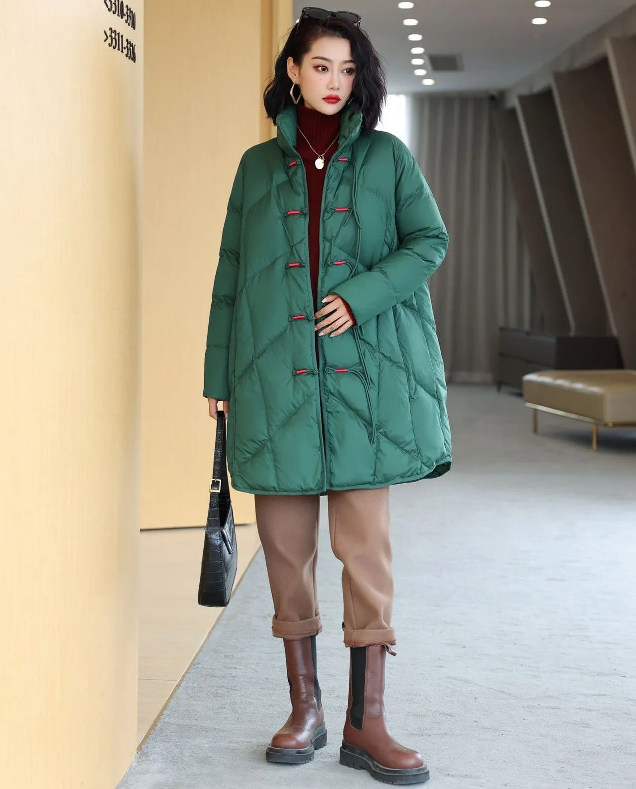 Knee Length Stand Collar Chinese Style Women's Down Coat with Strap Buttons