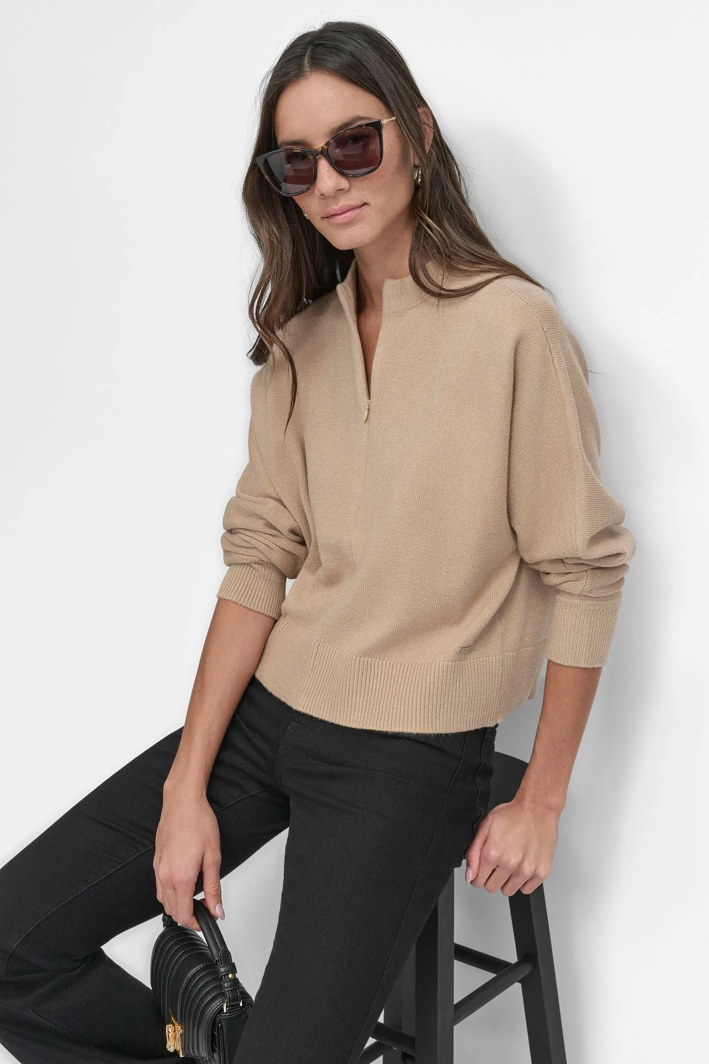 MOCK NECK HALF ZIP FRONT TOP